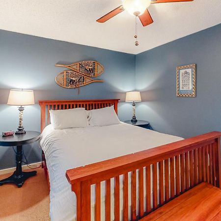 Winter Escape Apartment Ludlow Bagian luar foto